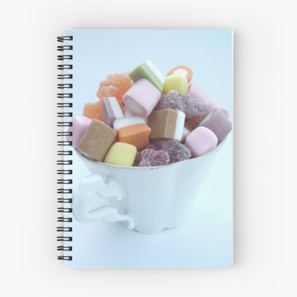 Aperçu de l'œuvre Dollies in a Cup créée et vendue par Samuel Fletcher.