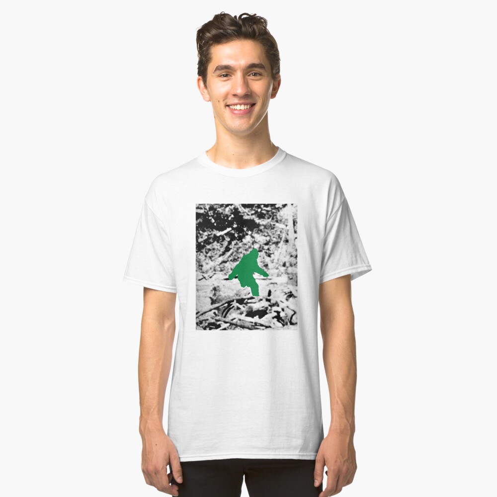 Bigfoot (Green) Classic T-Shirt