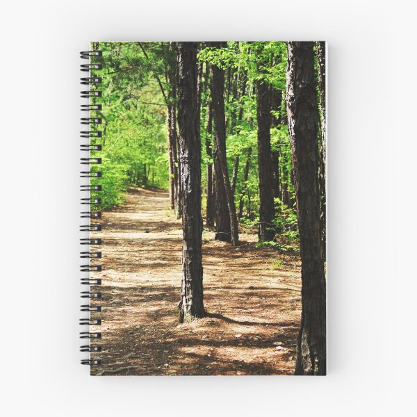 Artikelvorschau, Woodland entworfen und verkauft von Sarah Fulford.