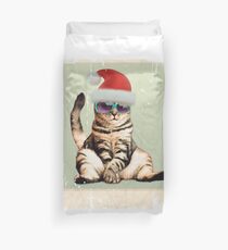 Distressed Funny vintage photo cat wearing a Christmas hat Duvet Cover