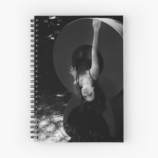 Aperçu de l'œuvre Breathe créée et vendue par AlexisBailey.