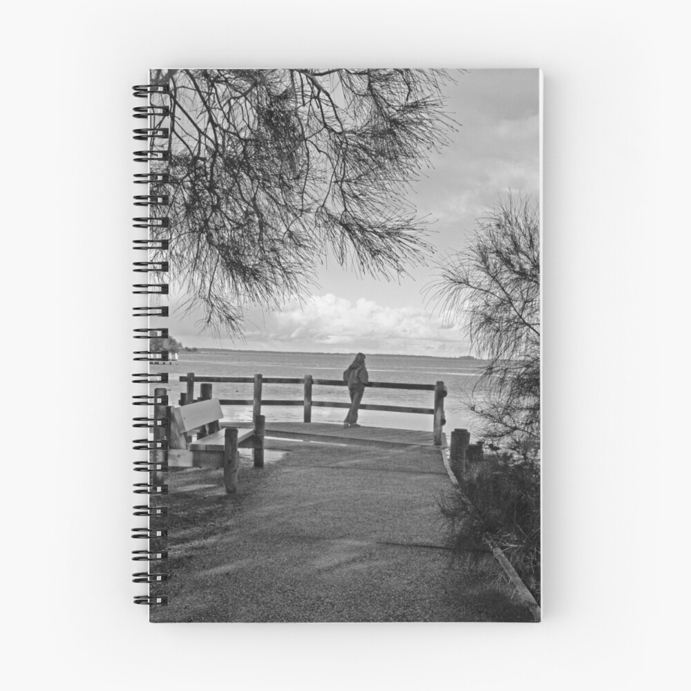 Vista previa del artículo con la obra «Cuaderno de espiral», diseñado y vendido por Coloursofnature.