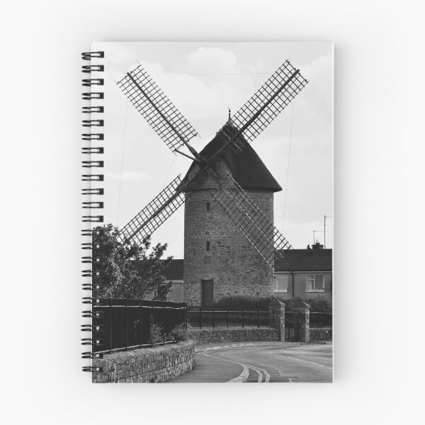 Aperçu de l'œuvre Skerries Windmill #2 créée et vendue par Finbarr Reilly.