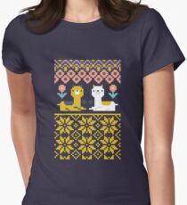 Alpaca Christmas Sweater Pattern Women's Fitted T-Shirt
