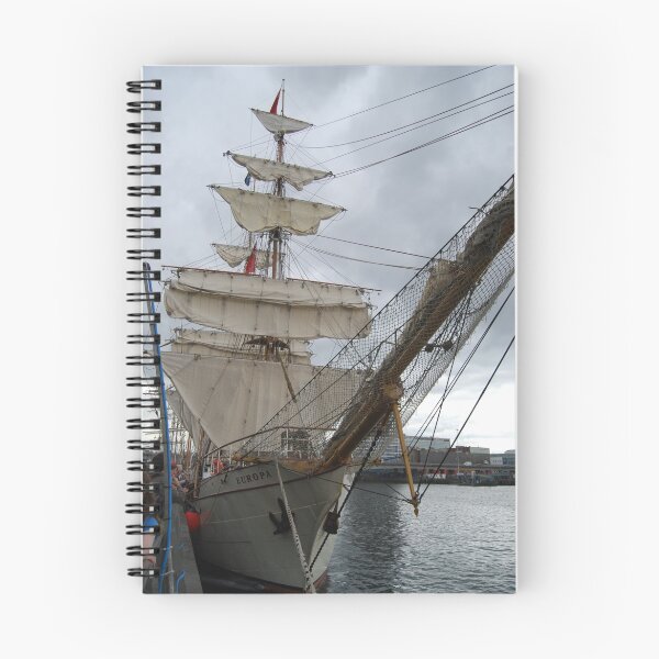 Aperçu de l'œuvre Tall Ship - Europa by Paula  créée et vendue par Kevin Neupert.