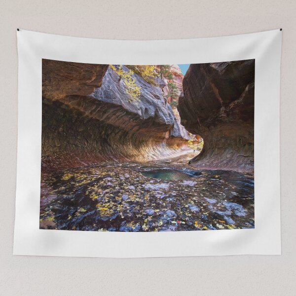 Item preview, Luz al final del túnel designed and sold by Valentina Gatewood.
