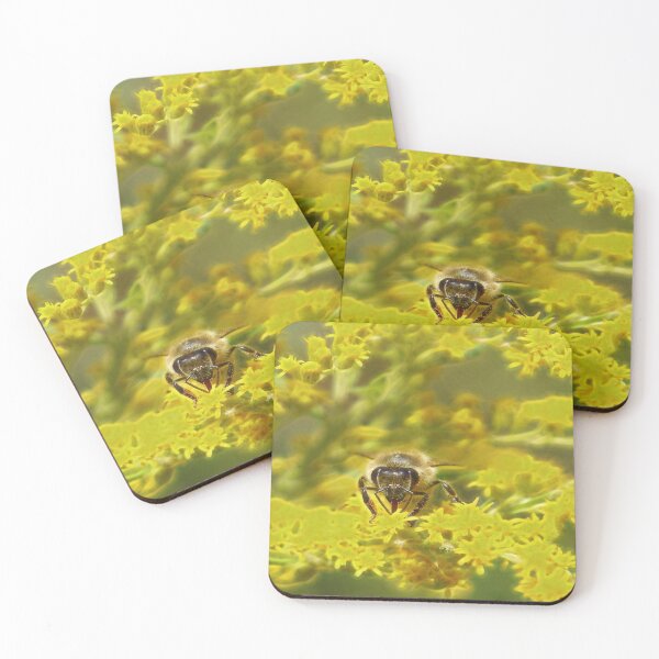 Item preview, pequeña abeja designed and sold by LuciaS.