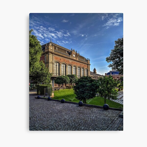 Nyugati Train Station Canvas Print