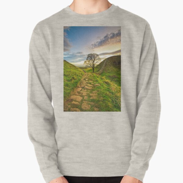 Sycamore Gap Pullover Sweatshirt