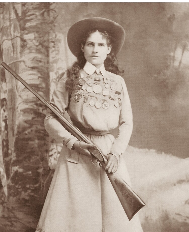 Annie Oakley Holding A Rifle - 1899
