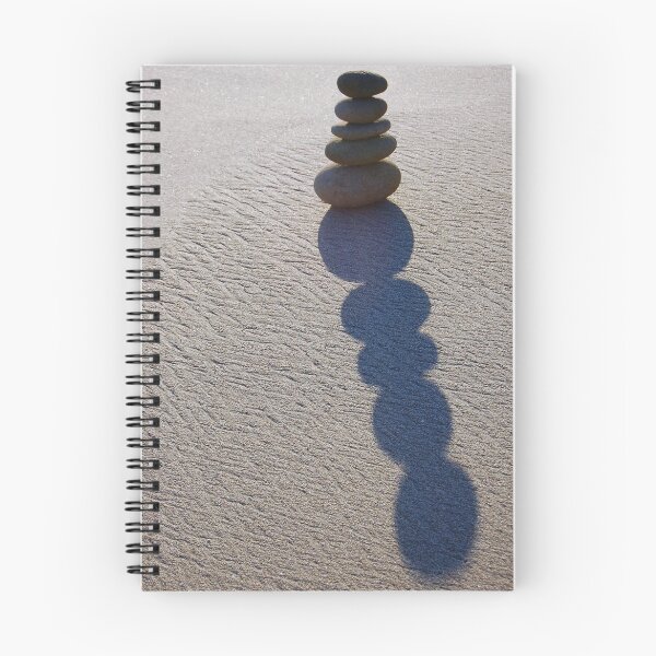 Artikelvorschau, Five Round Stone Stack & Shadow  entworfen und verkauft von Tom Deters.
