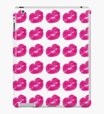 Rosa Lippenstiftküsse iPad-Hülle & Klebefolie