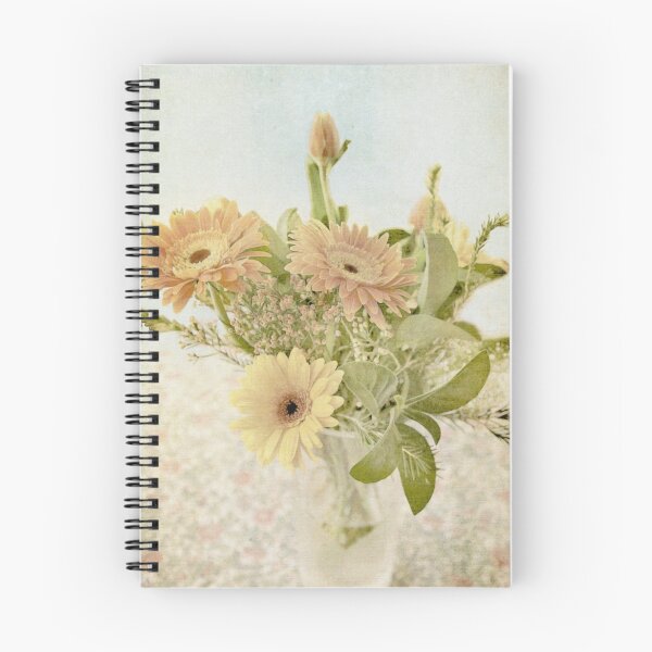 Artikelvorschau, Vintage Gerbera entworfen und verkauft von Karen Scrimes.