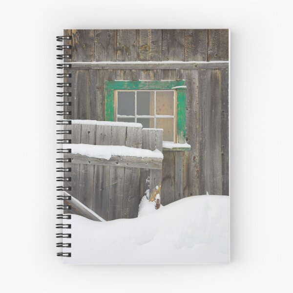 Artikelvorschau, old barn in the snow, Barkerville entworfen und verkauft von Christopher Barton.