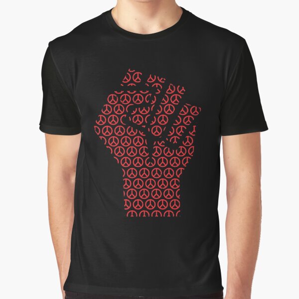 Aperçu de l'œuvre Résister à froid Fist manifestation pacifique Activisme Militant T-shirt créée et vendue par LookTwice.