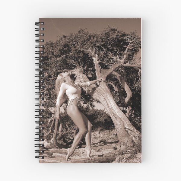 Aperçu de l'œuvre Young Girl_Old Tree créée et vendue par Carnisch.
