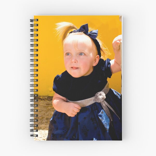 Artikelvorschau, My Models are Shrinking #1 entworfen und verkauft von Mark Elshout.