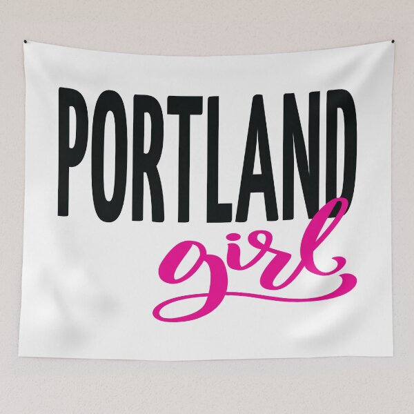Artikelvorschau, Portland Mädchen Oregon hob mich Weinlese Portland Maine an entworfen und verkauft von ProjectX23.