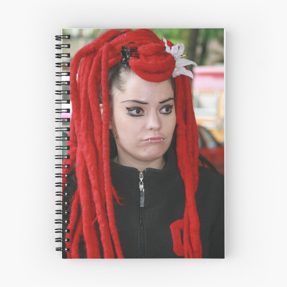 Vista previa del artículo con la obra «Cuaderno de espiral», diseñado y vendido por Ravi6.