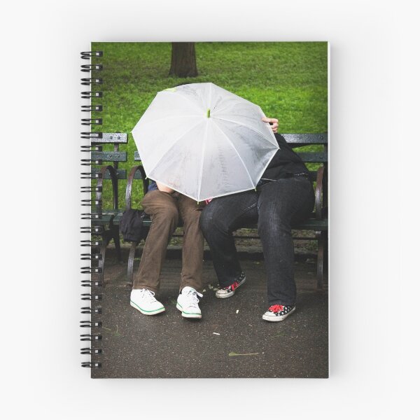 Artikelvorschau, Hidden Romance entworfen und verkauft von McCloskey.