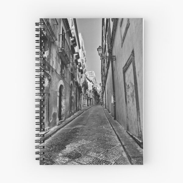 Artikelvorschau, Per le strade di Ortigia entworfen und verkauft von Andrea Rapisarda.