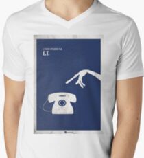 ET Minimal movie Poster V-Neck T-Shirt