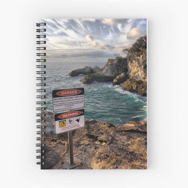 Aperçu de l'œuvre Danger on Stradbroke Island créée et vendue par MathomHouse.