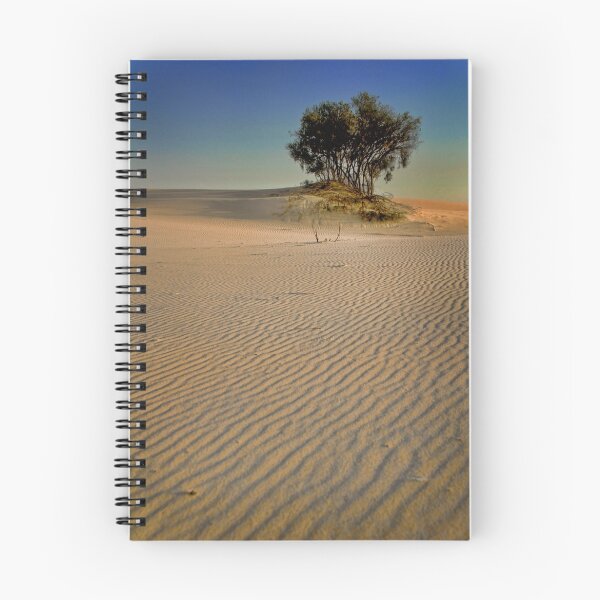 Artikelvorschau, Lone Trees at Stockton entworfen und verkauft von Dianne English.
