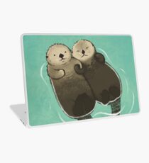 Bedeutende Otter - Otter, die Hände halten Laptop Folie