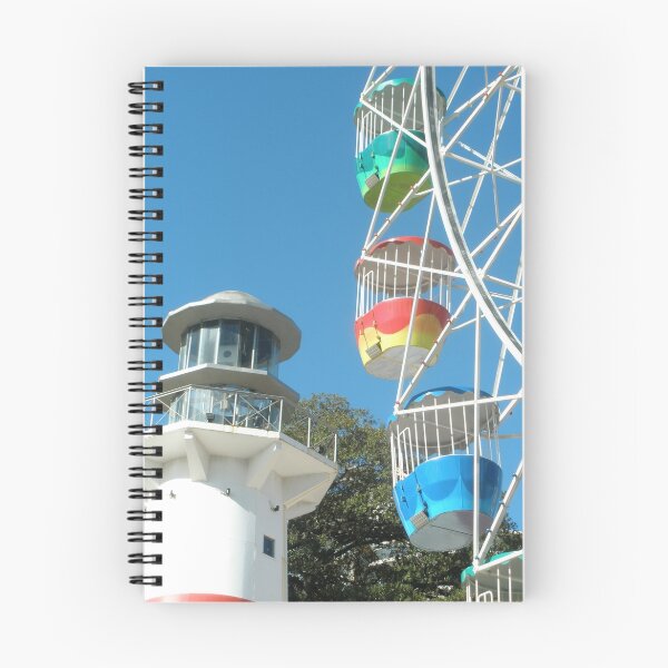Artikelvorschau, Luna Park entworfen und verkauft von Ande Reid.