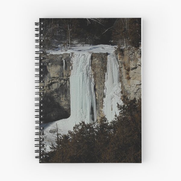 Aperçu de l'œuvre Eugina Falls Ontario, Canada créée et vendue par creativegenious.