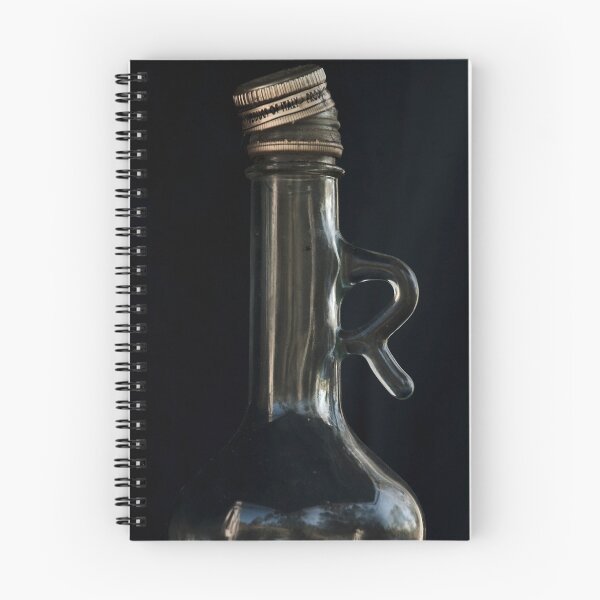 Aperçu de l'œuvre Glass Oil Bottle créée et vendue par Lauri7.