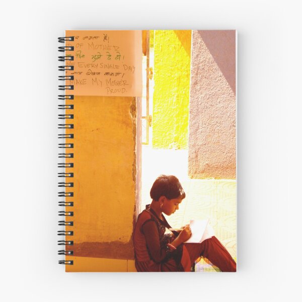 Aperçu de l'œuvre  et étaient occupés à les transformer en paroles.
Le produit final est ici si vous êtes intéressé ...
http://www.musomagic.com/index.php?sid=101 créée et vendue par Bridget.