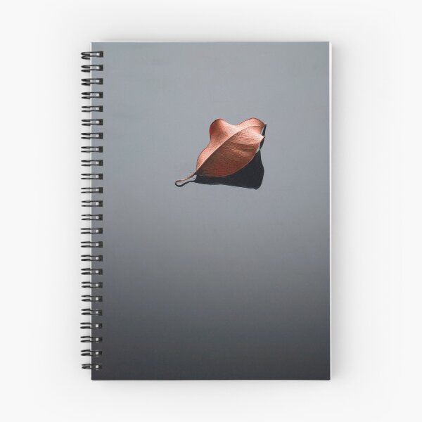 Artikelvorschau, Where the dead leaf fell, there did it rest. entworfen und verkauft von Vikram Franklin.