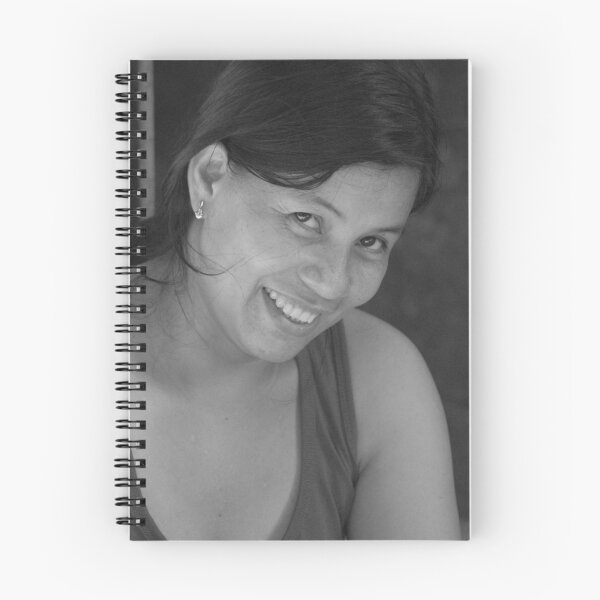 Artikelvorschau, donna in black and white entworfen und verkauft von ronlan.