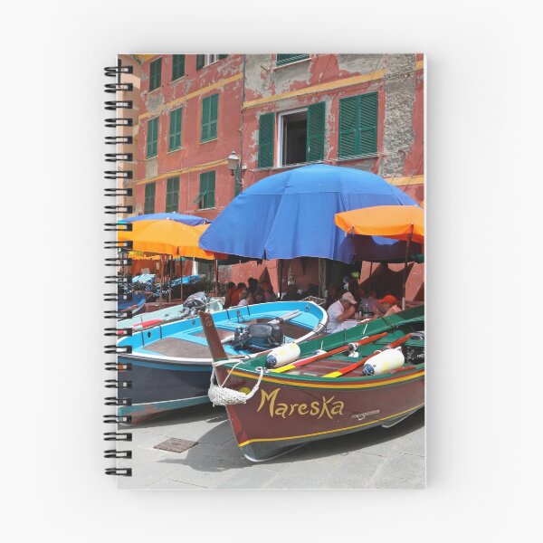 Artikelvorschau, Vernazza Boats entworfen und verkauft von Nadine Rippelmeyer.