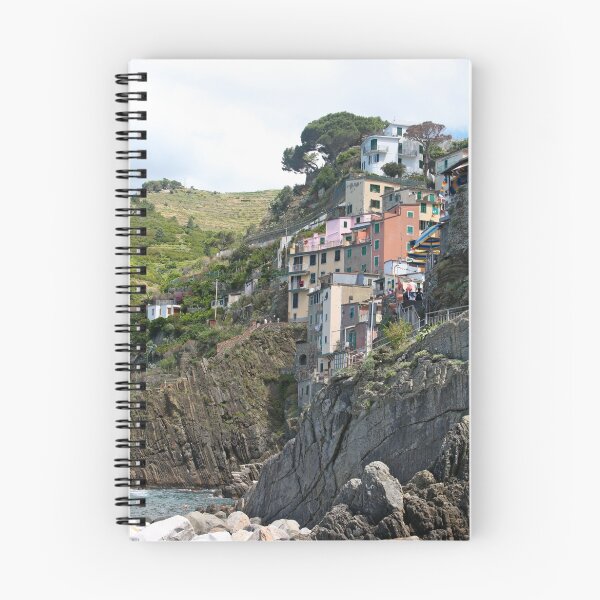 Artikelvorschau, Cinque Terre Homes entworfen und verkauft von Nadine Rippelmeyer.