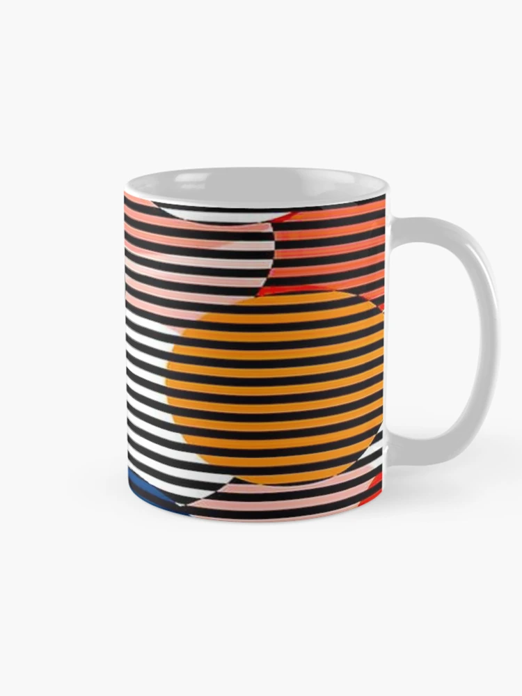 Aperçu 3 sur 6. Mug à café avec l'œuvre Pattern Design 2 créée et vendue par RagnarokDesigns.