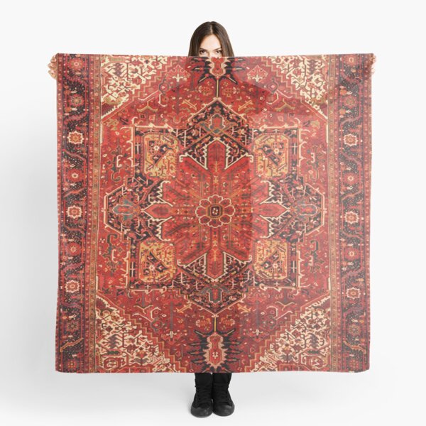 Aperçu de l'œuvre Tapis Persan Antique Motif Tapis Rouge Noir créée et vendue par Vicky Brago-Mitchell®.