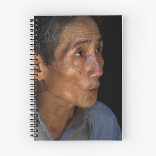 Artikelvorschau, Old man in Hoi an entworfen und verkauft von Jay  Little.