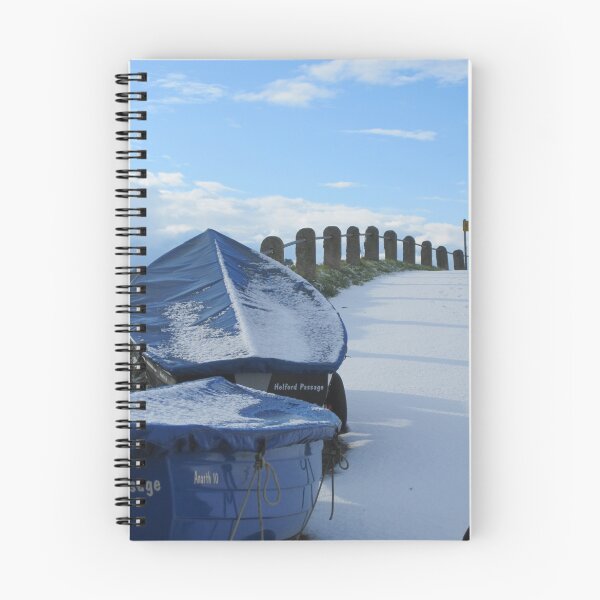 Artikelvorschau, Helford  snow  entworfen und verkauft von Annie Camish.
