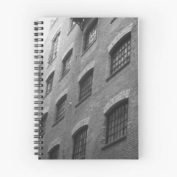Aperçu de l'œuvre Warehouse windows créée et vendue par rualexa.