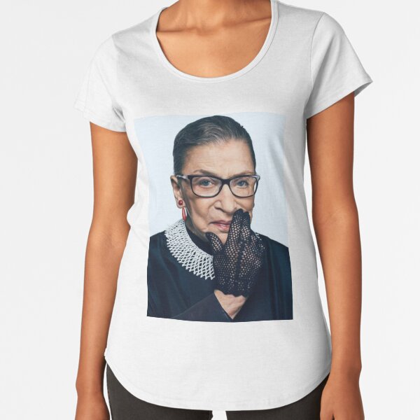 Ruth Bader Ginsburg Camiseta premium de cuello ancho