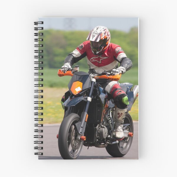 Aperçu de l'œuvre KTM Super moto créée et vendue par Martyn Franklin.