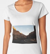 Travel Women's Premium T-Shirt