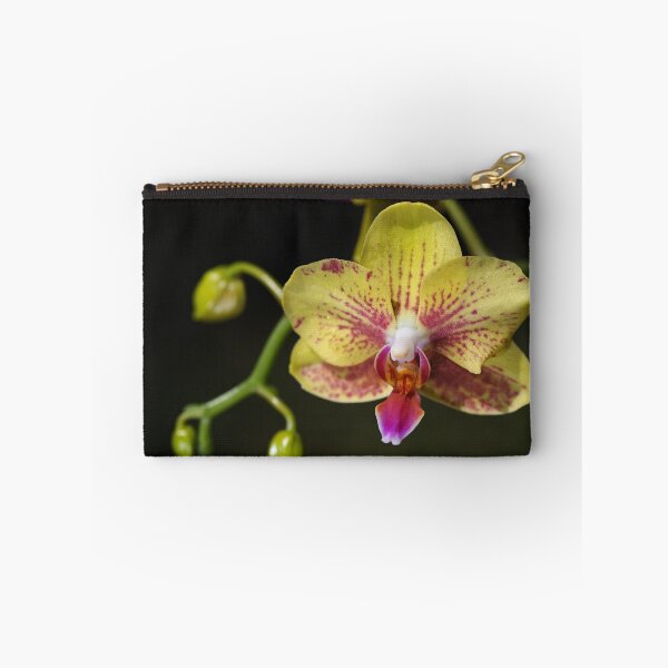 Artikelvorschau, Rich Green und rötliche Orchidee entworfen und verkauft von Joy Watson - Natural Light Photography .