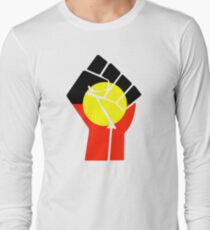 Aufgeweckte Faust - Aborigines Flag Langarmshirt