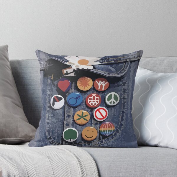 Item preview, 1976 Youth designed and sold by Chloé Fortin Côté.