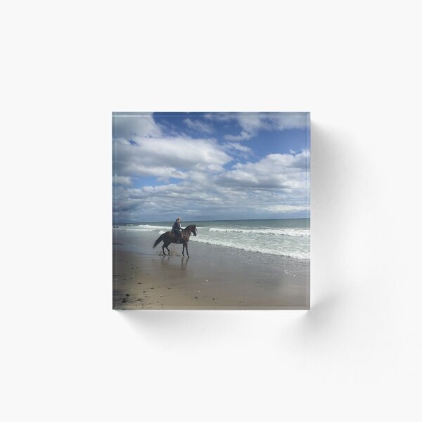 Item preview, Caballo en la playa designed and sold by MaxPak.