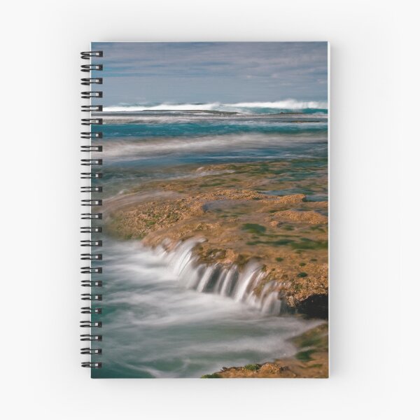 Aperçu de l'œuvre Flowing Tide créée et vendue par Scott Sheehan.